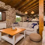 Chalet Pasiega El Ojal *