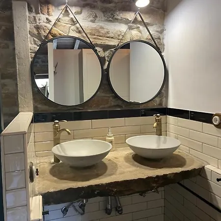 Pasiega El Ojal * San Pedro Del Romeral