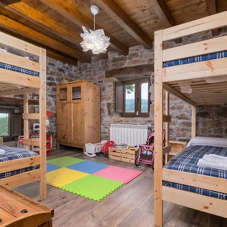 Chalet Pasiega El Ojal *