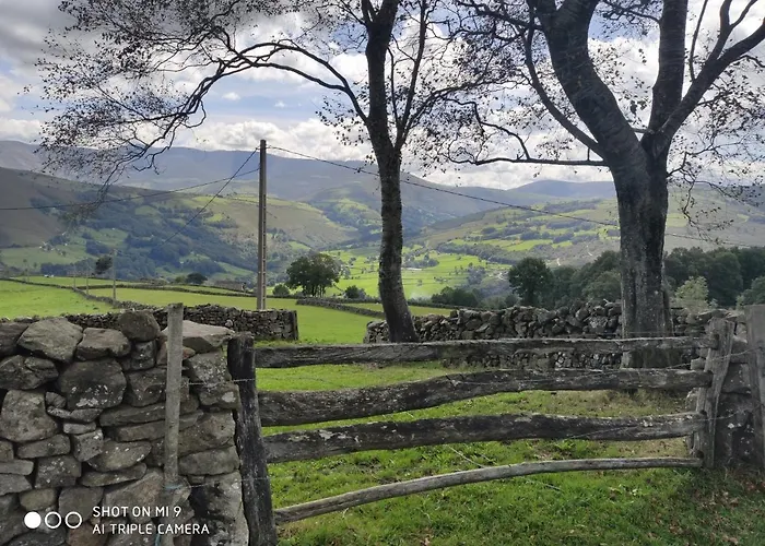 Pasiega El Ojal * San Pedro Del Romeral