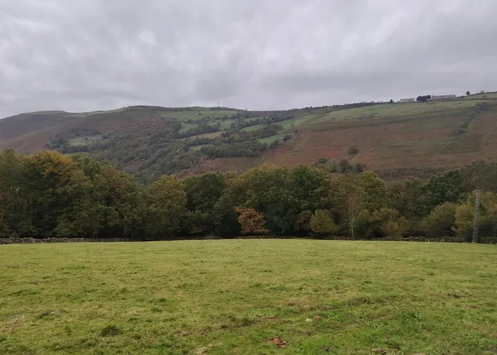 Pasiega El Ojal * San Pedro Del Romeral