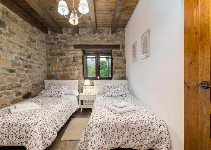 Pasiega El Ojal * San Pedro Del Romeral