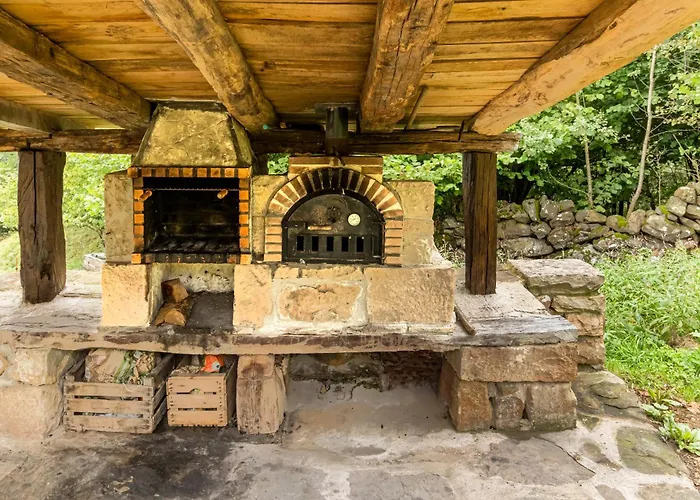 Chalet Pasiega El Ojal *